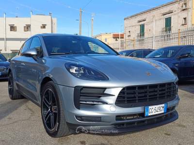 Porsche Macan 2.0 TETTO PANORAMICO APRIBILE Grigio usata Massafra