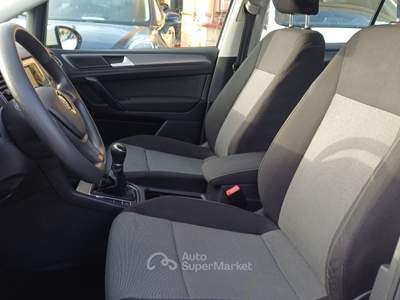 Volkswagen Golf Sportsvan 1.6 TDI 90 CV 5p. Trendline BlueMotion Technology Bianco usata Massafra