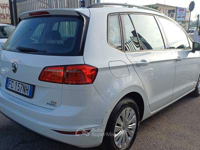 Volkswagen Golf Sportsvan 1.6 TDI 90 CV 5p. Trendline BlueMotion Technology Bianco usata Massafra
