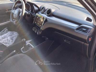 Suzuki Swift 1.2 Style Smart Hybrid Nero usata Campobello di Mazara