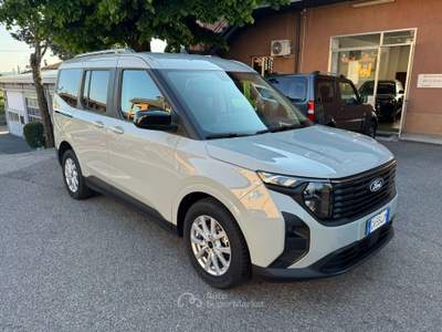 Ford Tourneo Courier 1.0 Ecoboost 125cv Powershift Titanium AUTOMATICO-GARANZIA FORD FINO A GIUGNO 2031 Grigio usata Erba