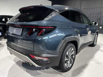 Hyundai Tucson 1.6 crdi 48V Xline 2wd dct Blu/Azzurro usata Luzzara