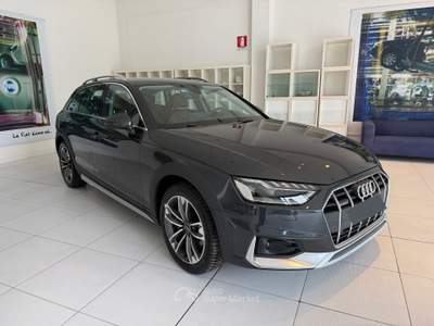 Audi A4 A4 Allroad 40 2.0 tdi S-tronic Identity Contrast Grigio usata Occhiobello
