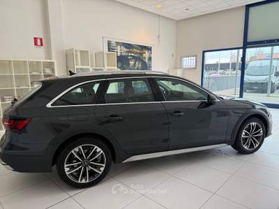 Audi A4 A4 Allroad 40 2.0 tdi S-tronic Identity Contrast Grigio usata Occhiobello