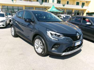 Renault Captur CAPTUR 1.0 GPL DI SERIE PDC/RETROCAMERA Grigio usata Giugliano in Campania