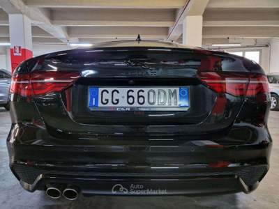 Jaguar XE 2000 D 204 CV AUT. R-DYNAMIC BLACK EDIT.KM. 13.900 Nero usata Torino