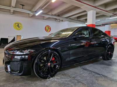 Jaguar XE 2000 D 204 CV AUT. R-DYNAMIC BLACK EDIT.KM. 13.900 Nero usata Torino