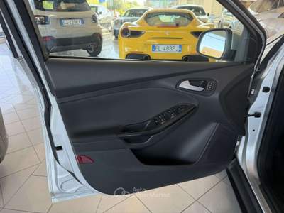 Ford Focus Focus IV 2015 5p 1.5 tdci Titanium s Argento usata Romagnano Sesia