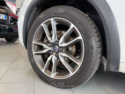 Volvo S60 Cross Country S60 Cross Country 2.0 d3 Momentum geartronic Bianco usata Romagnano Sesia