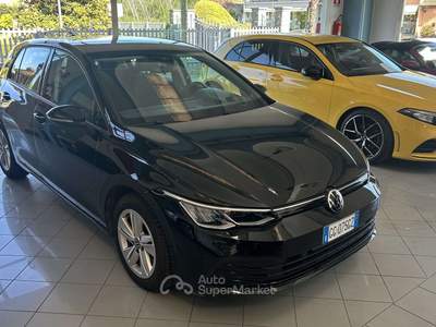 Volkswagen Golf Golf VIII 2020 1.5 tsi evo Life 130cv Nero usata Romagnano Sesia