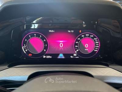 Volkswagen Golf Golf VIII 2020 1.5 tsi evo Life 130cv Nero usata Romagnano Sesia