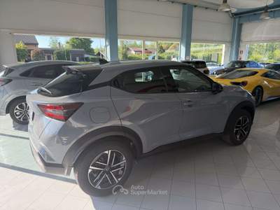 Nissan Juke Juke II 2024 1.0 dig-t N-Connecta 114cv dct Grigio usata Romagnano Sesia
