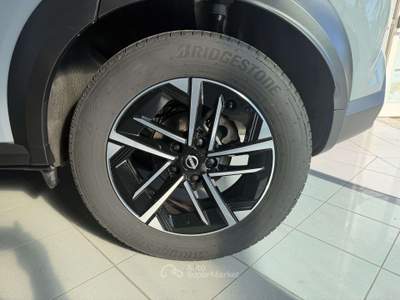 Nissan Juke Juke II 2024 1.0 dig-t N-Connecta 114cv dct Grigio usata Romagnano Sesia