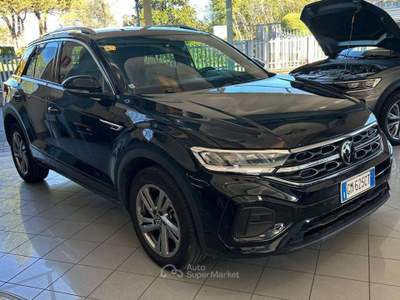 Volkswagen T-Roc T-Roc 1.0 tsi R-Line 110cv Nero usata Romagnano Sesia