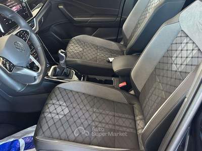 Volkswagen T-Roc T-Roc 1.0 tsi R-Line 110cv Nero usata Romagnano Sesia