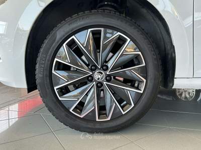 Skoda Kamiq Kamiq 1.0 tsi Black Dots 110cv dsg Bianco usata Romagnano Sesia
