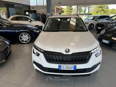 Skoda Kamiq Kamiq 1.0 tsi Black Dots 110cv dsg Bianco usata Romagnano Sesia