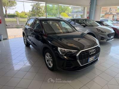 Audi Q3 Q3 II 2018 35 2.0 tdi Business s-tronic Nero usata Romagnano Sesia
