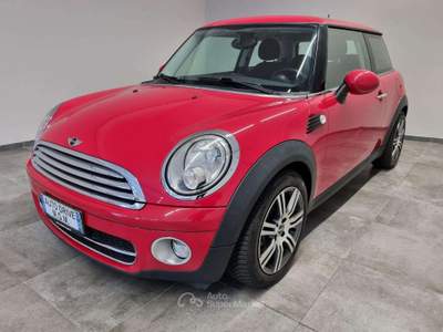 MINI 1.5 Cooper D Hype 5 1.6 16V Cooper D Chili Rosso usata Erba