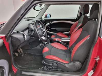 MINI 1.5 Cooper D Hype 5 1.6 16V Cooper D Chili Rosso usata Erba