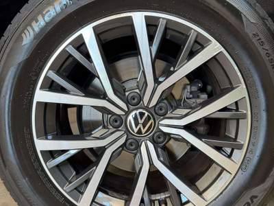 Volkswagen Tiguan 2.0tdLife OK NEOPATENTATI TUA SENZA ANTICIPO € 238 Argento usata Terni