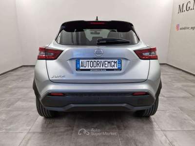 Nissan Juke 1.0 DIG-T 114 CV DCT N-Connecta Argento usata Erba