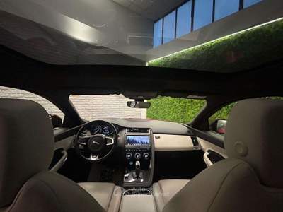 Jaguar E-Pace 2.0i4R-DynamicAwd 249cv PROMO DICEMBRE 2025€445 Rosso usata Terni