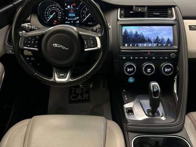 Jaguar E-Pace 2.0i4R-DynamicAwd 249cv PROMO DICEMBRE 2025€445 Rosso usata Terni