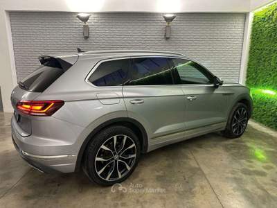 Volkswagen Touareg 3.0 V6 tdi Advanced286cv TUA SENZA ANTICIPO€462 Argento usata Terni