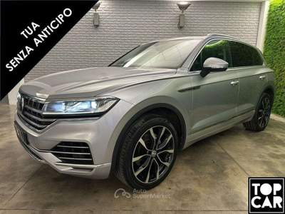 Volkswagen Touareg 3.0 V6 tdi Advanced286cv TUA SENZA ANTICIPO€462 Argento usata Terni