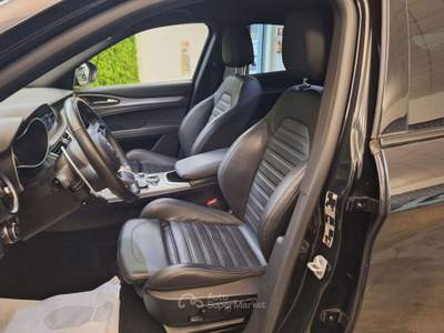Alfa Romeo Stelvio 2.2 t VeloceQ4 210cv autoTUA SENZA ANTICIPO€445,00 Nero usata Terni