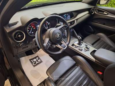 Alfa Romeo Stelvio 2.2 t VeloceQ4 210cv autoTUA SENZA ANTICIPO€445,00 Nero usata Terni