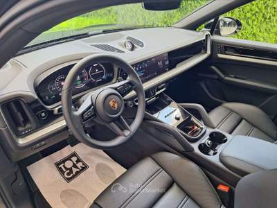 Porsche Cayenne Coupe 3.0 e-hybrid TUA SENZA ANTICIPO €1.548,00 Nero usata Terni