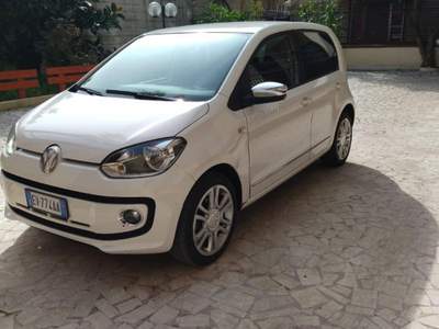 Volkswagen up! 1.0 5 porte eco up! high up! BMT Bianco usata Napoli
