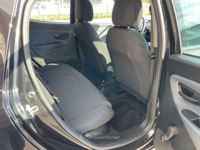 Lancia Ypsilon 1.0 FireFly 5 porte S&S Hybrid Gold Plus Nero usata Villanova d'Asti