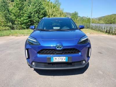 Toyota Yaris Cross 1.5H (116 CV) E-CVT Trend AWD-i Blu/Azzurro usata Bagni di Lucca