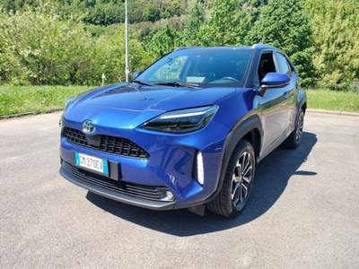 Toyota Yaris Cross 1.5H (116 CV) E-CVT Trend AWD-i Blu/Azzurro usata Bagni di Lucca