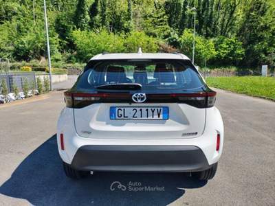 Toyota Yaris Cross 1.5H (116 CV) E-CVT Active Bianco usata Bagni di Lucca