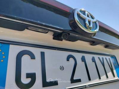 Toyota Yaris Cross 1.5H (116 CV) E-CVT Active Bianco usata Bagni di Lucca