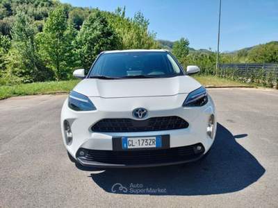 Toyota Yaris Cross 1.5H (116 CV) E-CVT Business AWD-i Bianco usata Bagni di Lucca