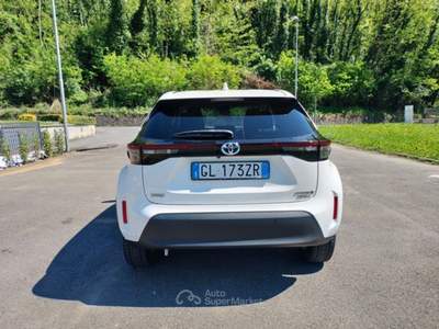 Toyota Yaris Cross 1.5H (116 CV) E-CVT Business AWD-i Bianco usata Bagni di Lucca