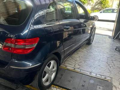 Mercedes-Benz Classe B CDI Sport Blu/Azzurro usata Napoli