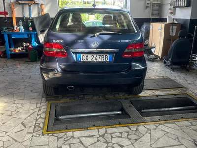 Mercedes-Benz Classe B CDI Sport Blu/Azzurro usata Napoli
