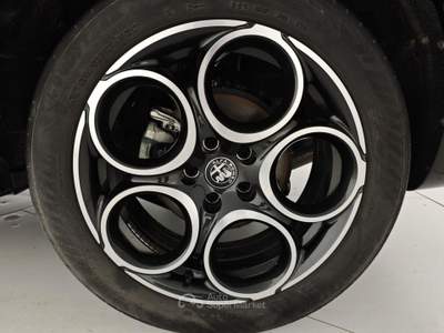 Alfa Romeo Tonale 1.6 diesel 130 CV TCT6 Sprint Nero usata Capua