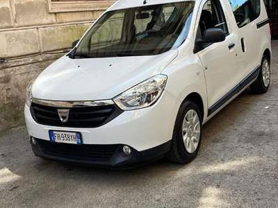 Dacia Dokker 1.5 dCi 8V 75CV Start&Stop Ambiance Bianco usata Napoli