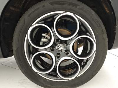 Alfa Romeo Tonale 1.6 diesel 130 CV TCT6 Sprint Blu/Azzurro usata Capua