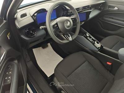Alfa Romeo Junior 1.2 145 CV Hybrid eDCT6 Blu/Azzurro usata Capua