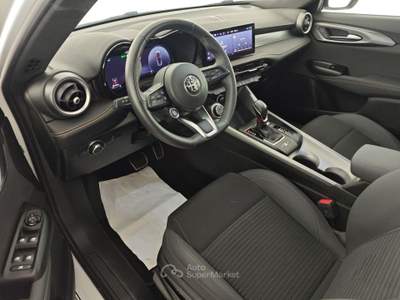 Alfa Romeo Tonale 1.6 diesel 130 CV TCT6 Sprint Bianco usata Capua