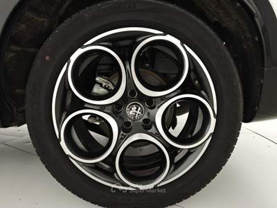 Alfa Romeo Tonale 1.6 diesel 130 CV TCT6 Sprint Bianco usata Capua