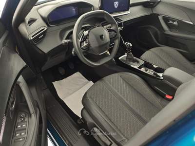 Peugeot 2008 PureTech 100 S&S Allure Blu/Azzurro usata Capua